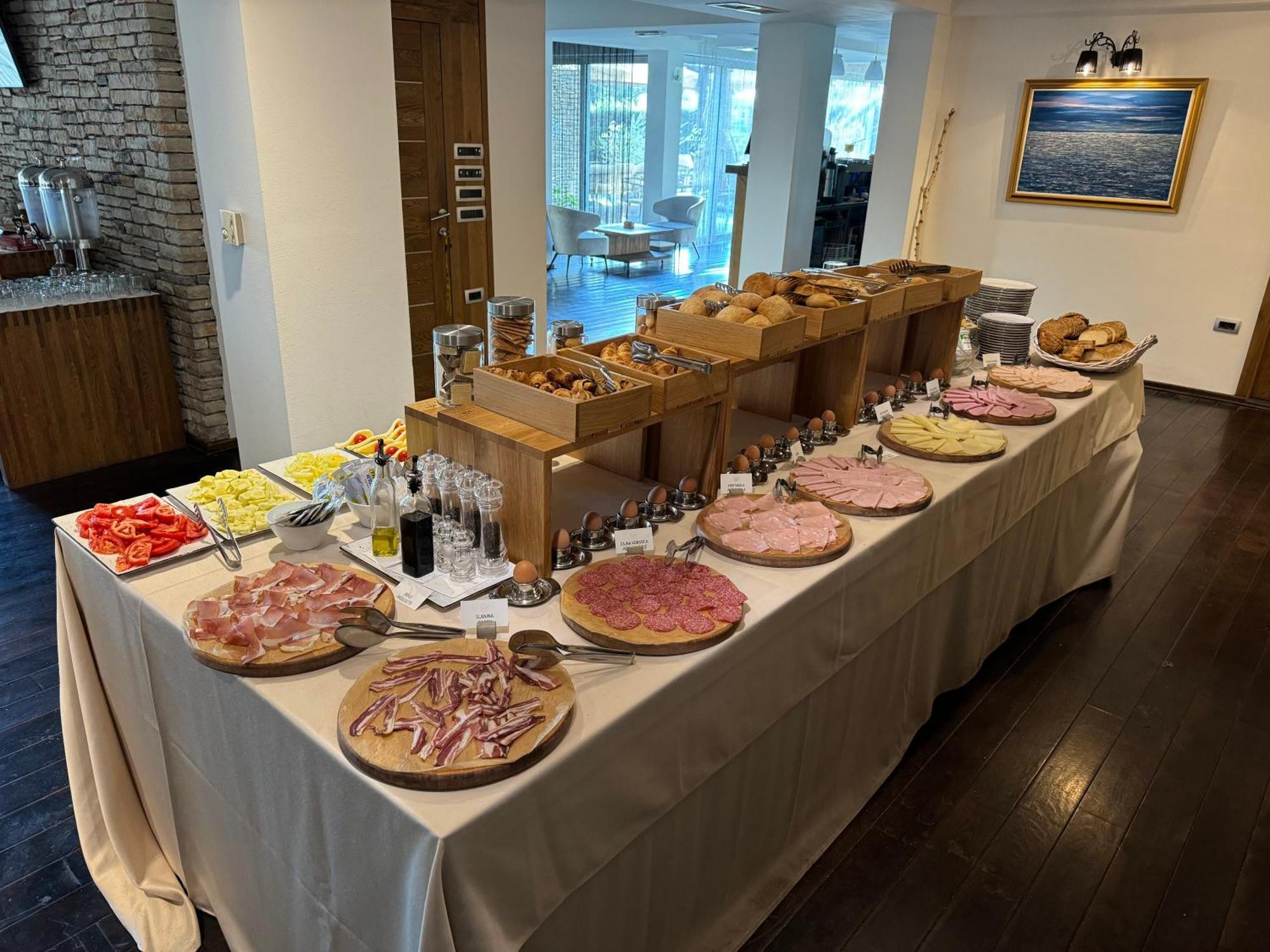 格兰德卡萨酒店 Međugorje 外观 照片